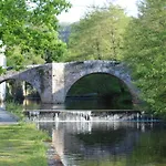 Sud Aveyron Dans Le Rougier *