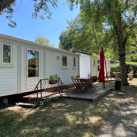 Sud Aveyron Dans Le Rougier Kamp alanı *