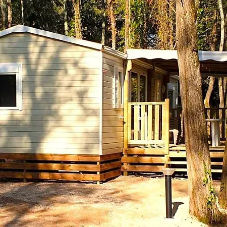 Sud Aveyron Dans Le Rougier Kamp alanı *