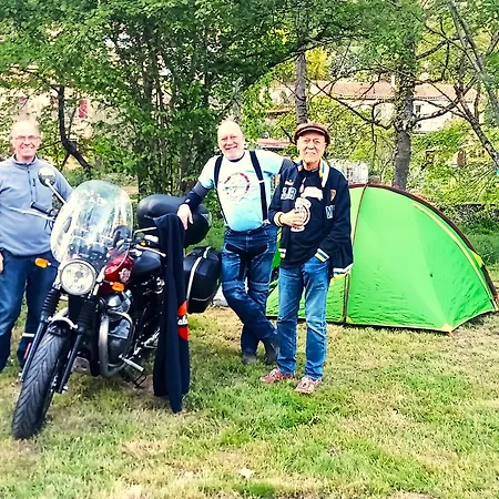 Sud Aveyron Dans Le Rougier Kamp alanı