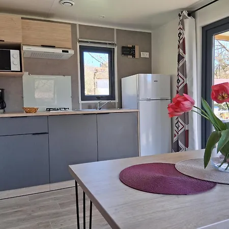 Camping Lavande Belmont-sur-Rance